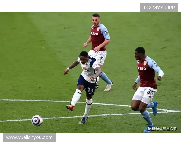 佩里西奇状态回暖本赛季已贡献2球8助助球队迎战利物浦首开记录