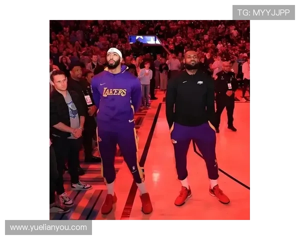 东契奇里夫斯同场砍下35分成湖人新双星比肩OK詹眉组合