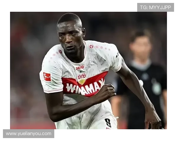 多特高层与球员一致认可吉拉西的进球能力助力球队胜利