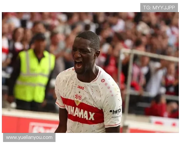 巴萨关注多特前锋吉拉西明夏解约金降至5000万欧元